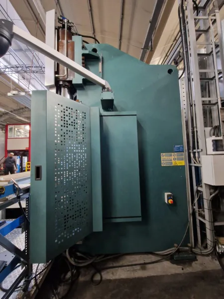 Salvagnini B3 320-4250 Press brake